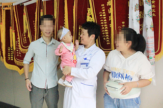 月经稀发11年，4个月怀上可爱女儿